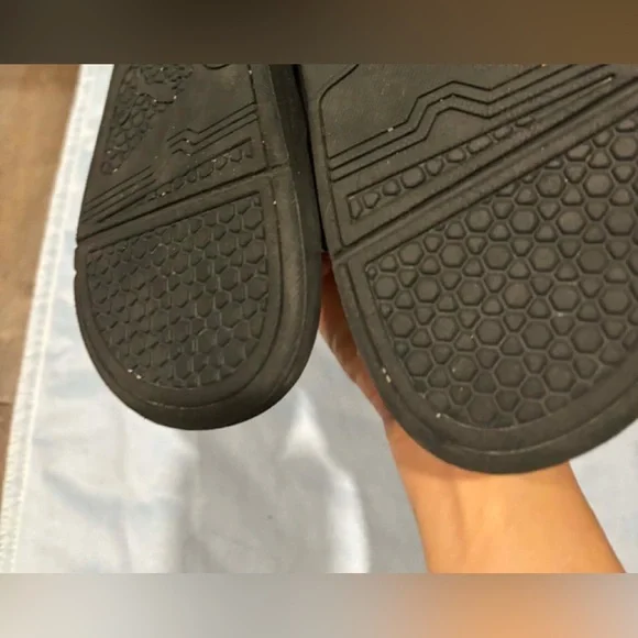 Female boots - Picture 7 of 15